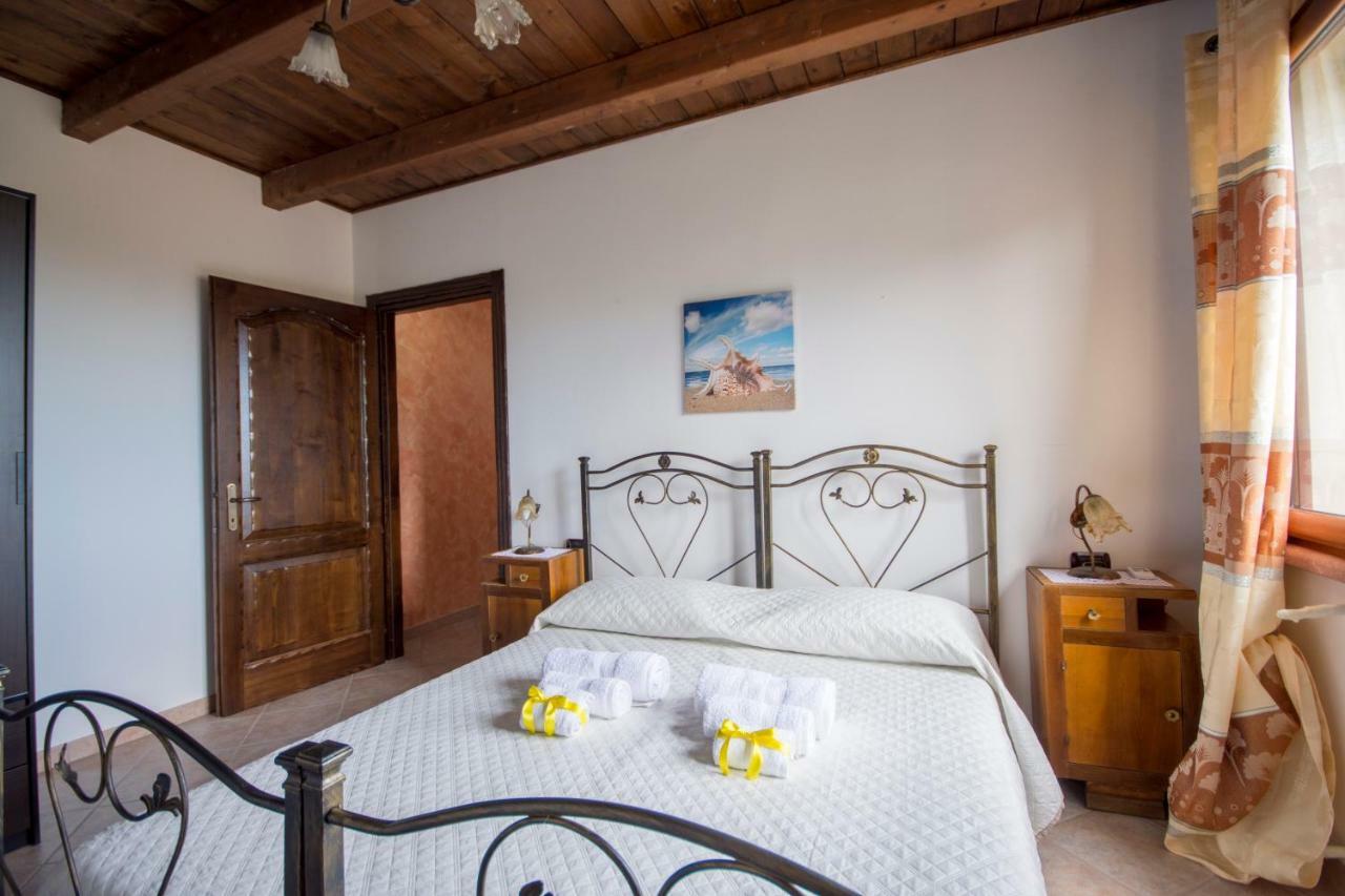 Casa Vacanza Il Mandorlo Domusnovas Exteriör bild